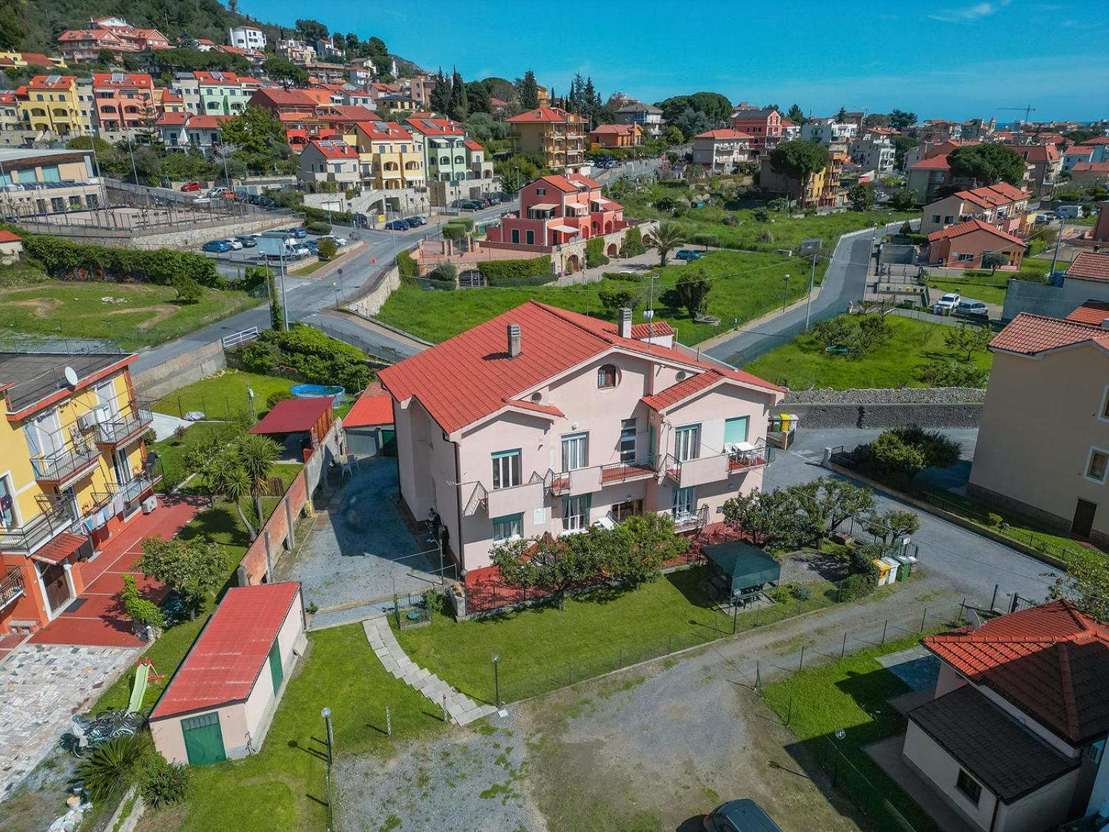 Casa Vacanze Ferrando Pietra Ligure Exteriör bild