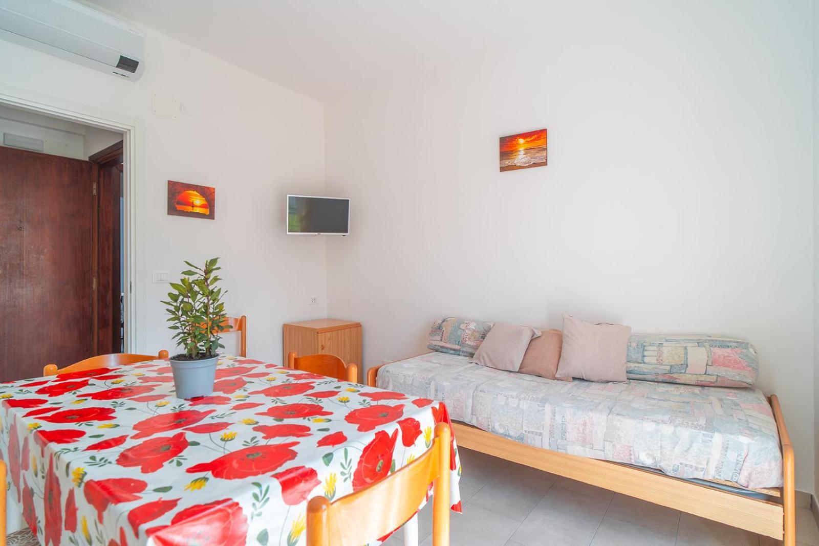 Casa Vacanze Ferrando Pietra Ligure Exteriör bild